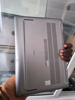 Nouveau Dell Latitude 7440 32GB Intel Core i7 SSD 1T