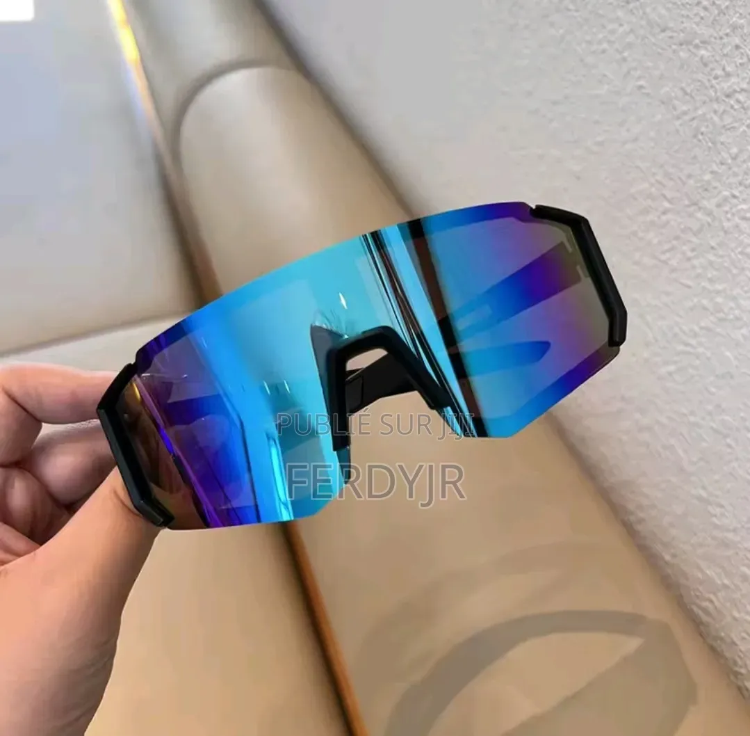Lunettes Sport Futura — Look Performance
UV400 Avec Livraison