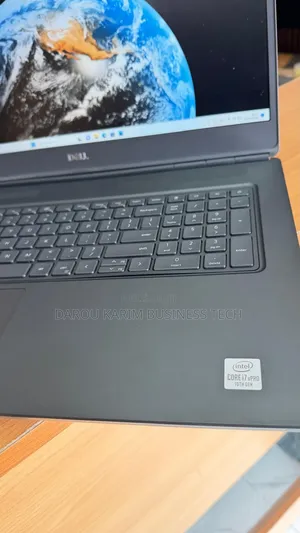 Nouveau Dell Precision 7750 32GB Intel Core i7 SSD 1T