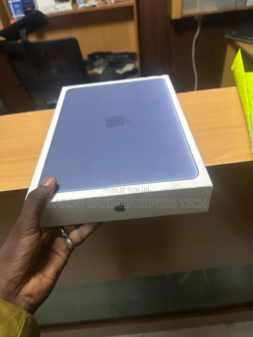 Nouveau Ordinateur portable Apple MacBook Neo 2026 8GB Autre SSD 256GB