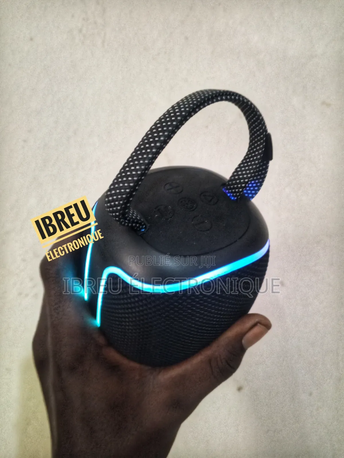 Baffle Bluetooth M32 PRO RGB LED — 10 000 F Pour Les Amateurs