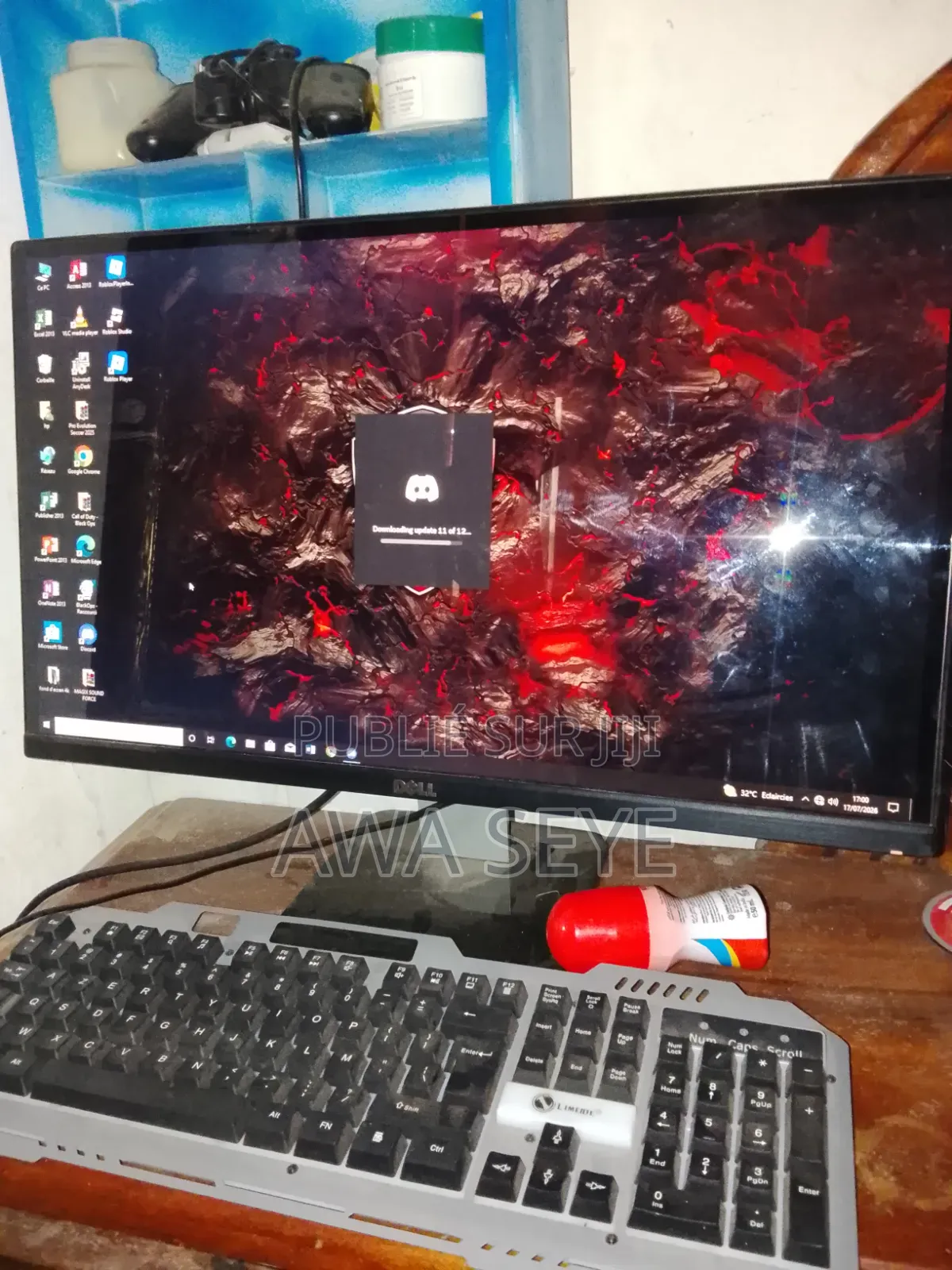 Nouveau Dell Precision 5720 8GB Intel Core i5 HDD+SSD 128GB