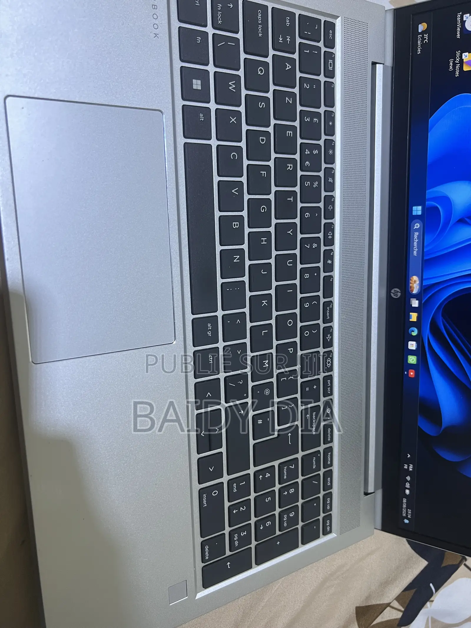 Ordinateur portable HP ProBook 455 8GB AMD Ryzen 5 SSD 256GB