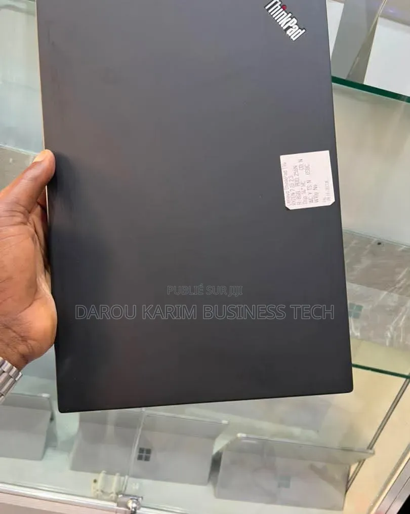 Nouveau Lenovo ThinkPad T14 16GB AMD Ryzen 7 SSD 512GB