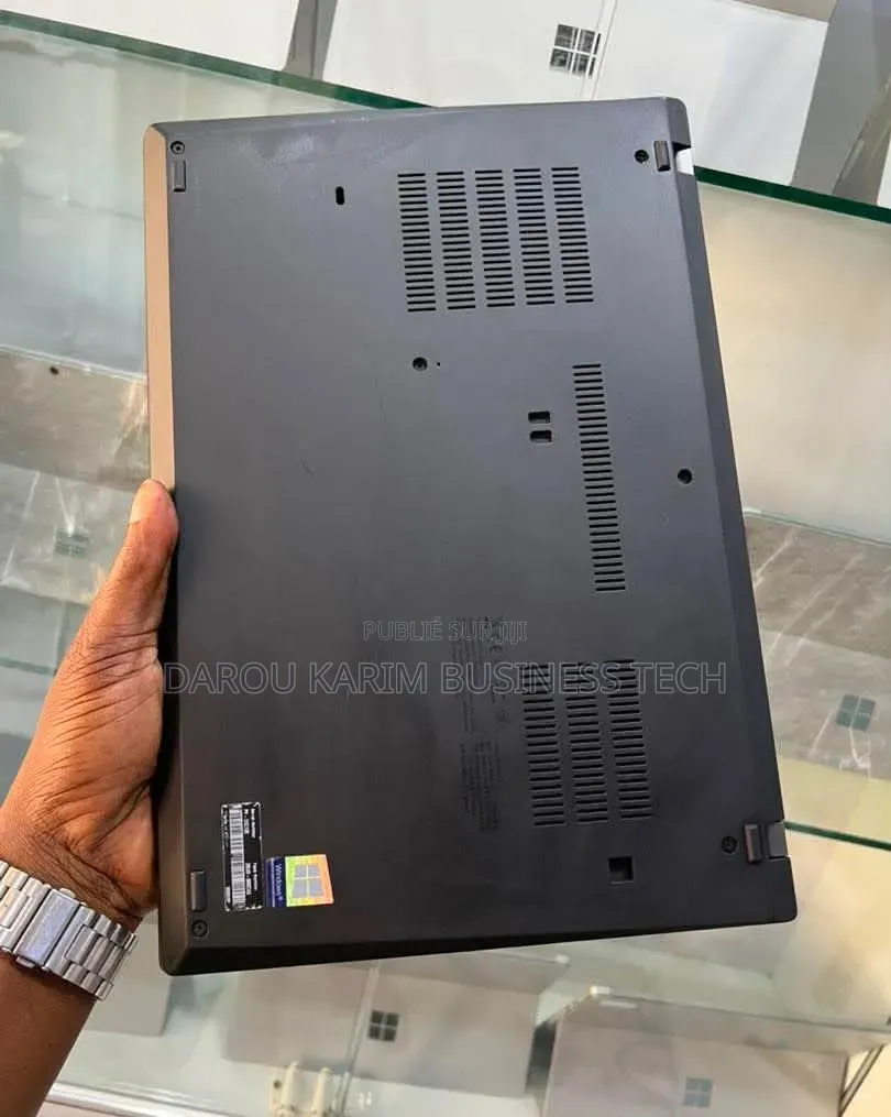 Nouveau Lenovo ThinkPad T14 16GB AMD Ryzen 7 SSD 512GB