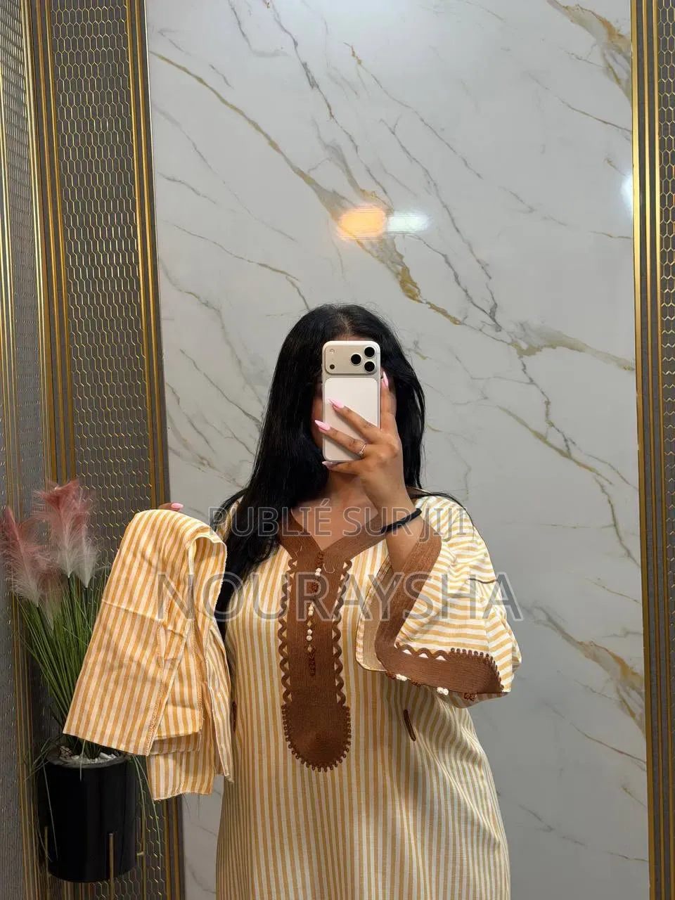 Abayas Marocain en Tissu Lain Coton Première Qualité