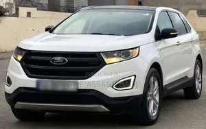 Location Ford Edge Titanium 2017